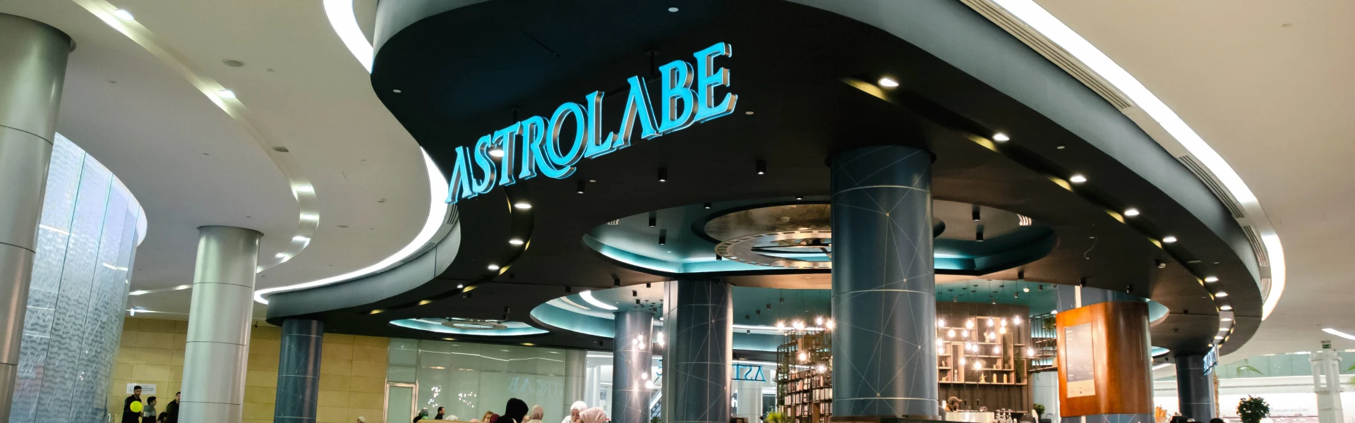 content/articles/40214/2025-7-12-abdali-mall-astrolabe2