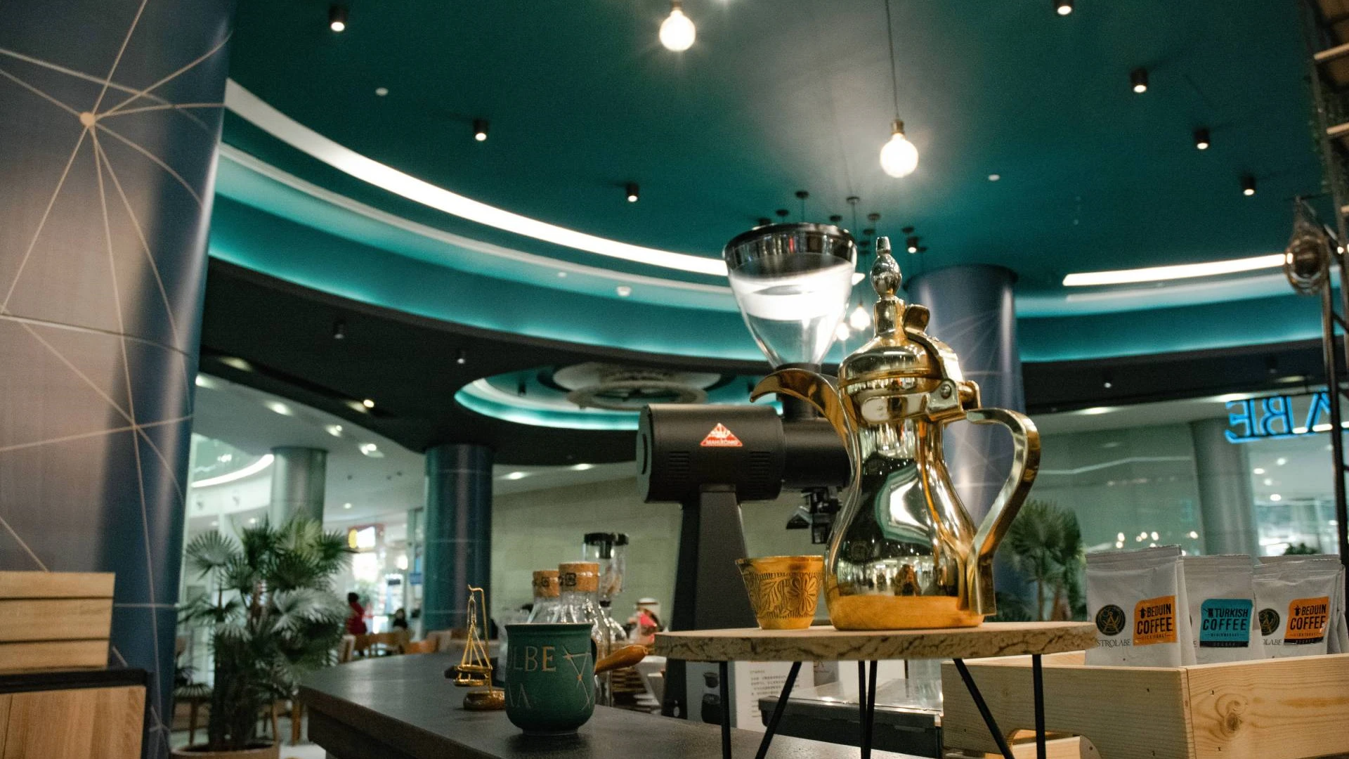content/articles/40214/2025-7-12-abdali-mall-astrolabe3