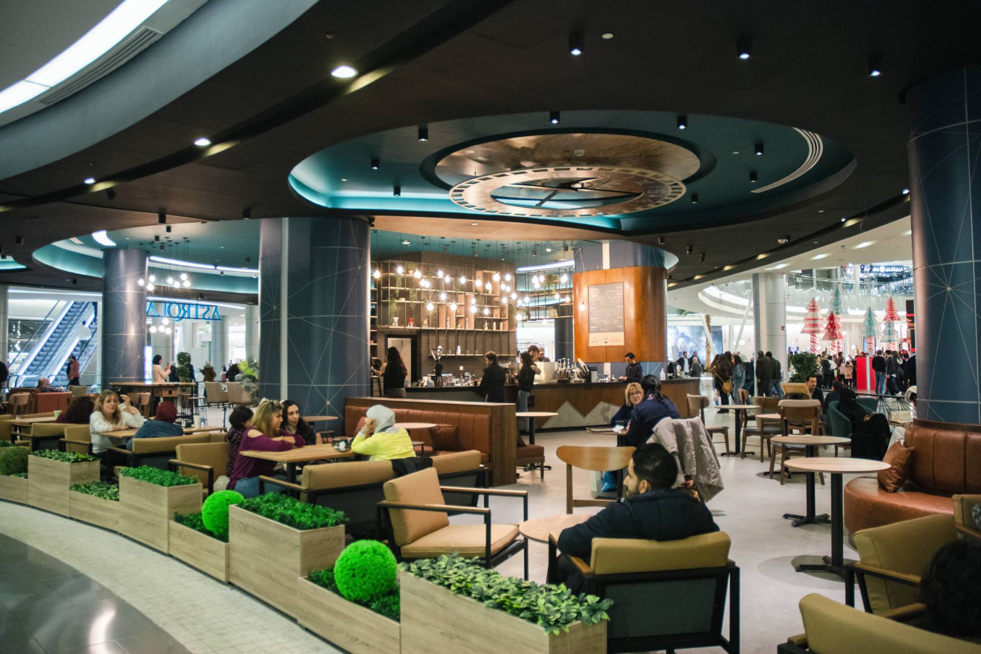 content/articles/40214/2025-7-12-abdali-mall-astrolabe5