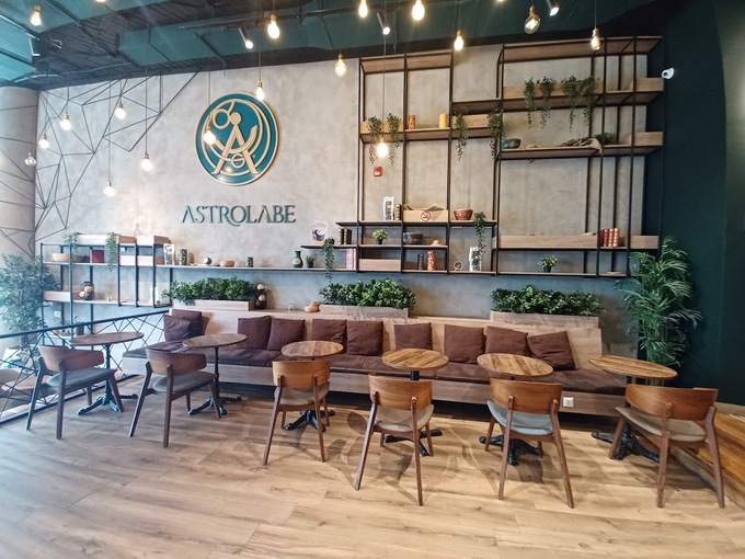 content/articles/40216/2025-7-12-sweifieh-astrolabe2